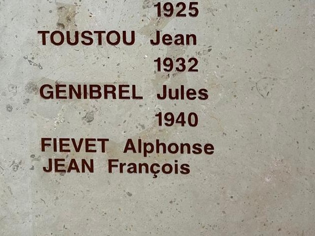 Plaque commemorative limoux 1940